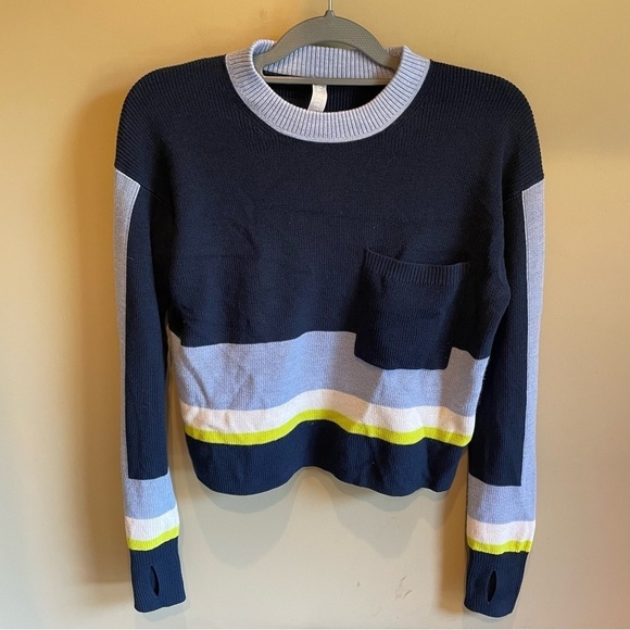 Athleta Merino Wool Blend Trailhead Colorblock Sweater Long-Sleeve Crewneck Navy - Picture 2 of 7